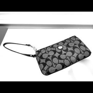 Coach Clutch/ Wristlet